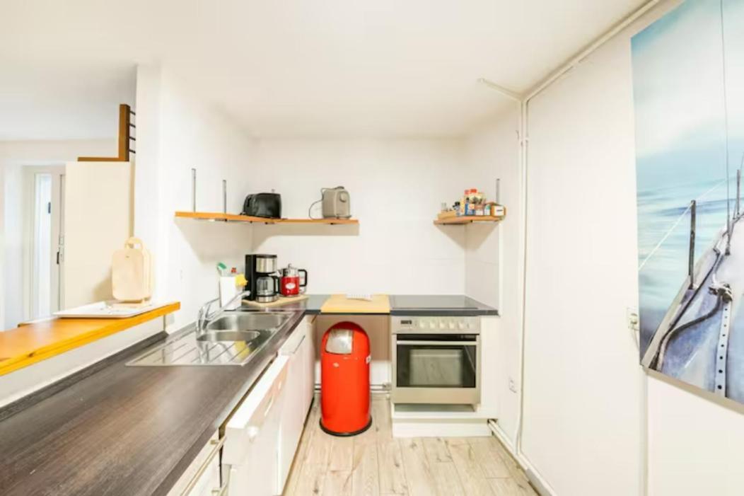 Grosszuegige 185M2-Altbauwohnung In Bestlage 7Zimmer-2Baeder-2Kuechen-2Wcs Hamburg Exterior photo